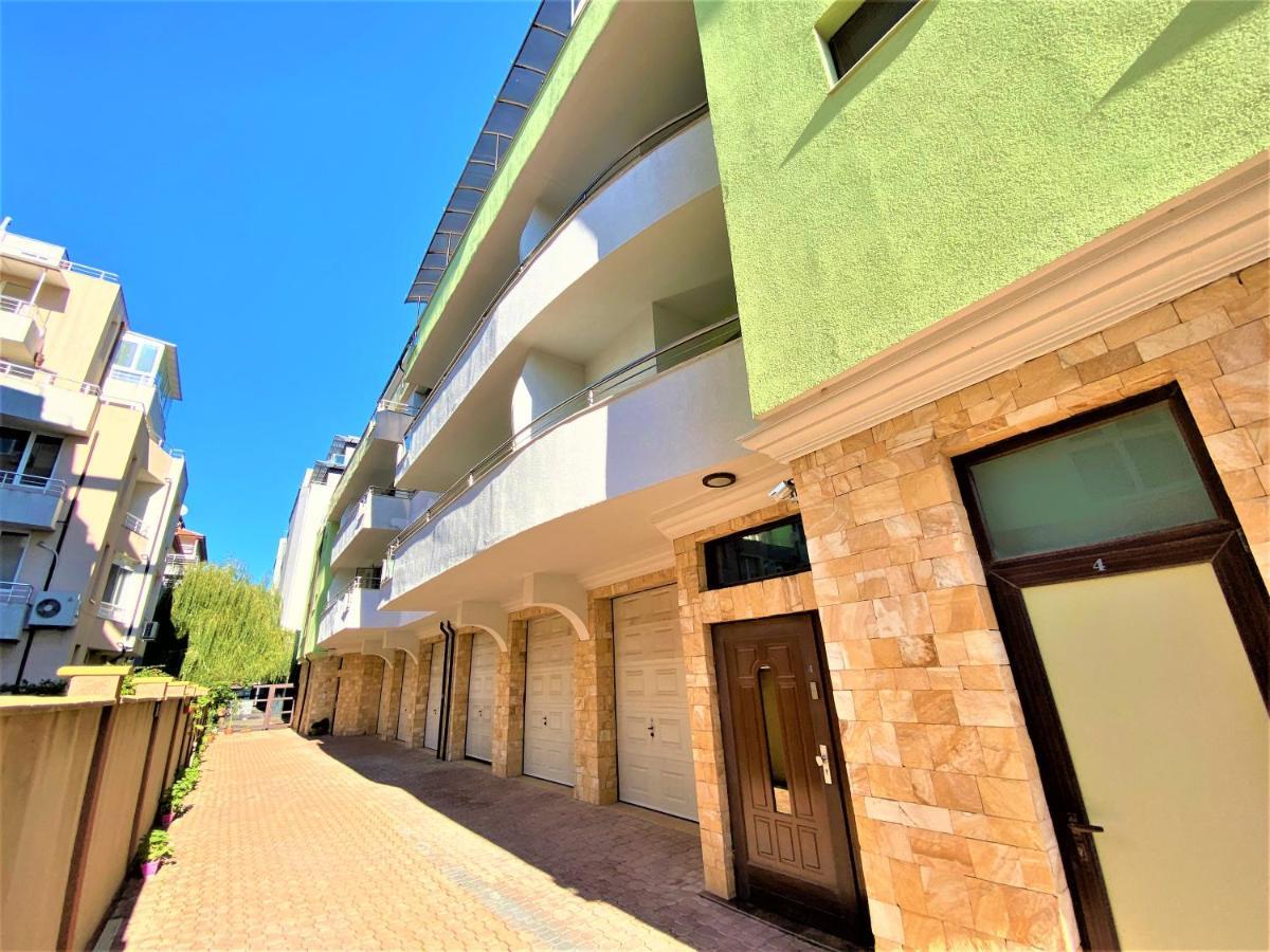 Botabara 312 Self Catering Beach Apartment เปาโมเรีย ภายนอก รูปภาพ