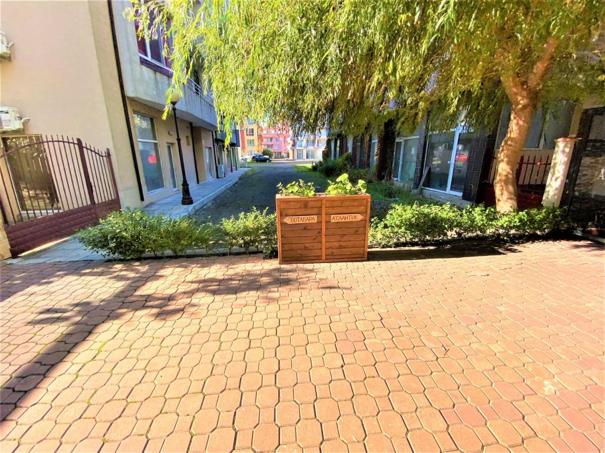 Botabara 312 Self Catering Beach Apartment เปาโมเรีย ภายนอก รูปภาพ